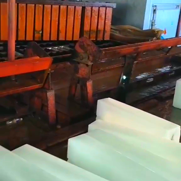 南昌降温冰块订购电话_企业活动降温冰块供应商_餐饮行业冰块批发厂家