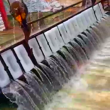 上海高温天气降温冰块订购_上海冰点降温_降温上海